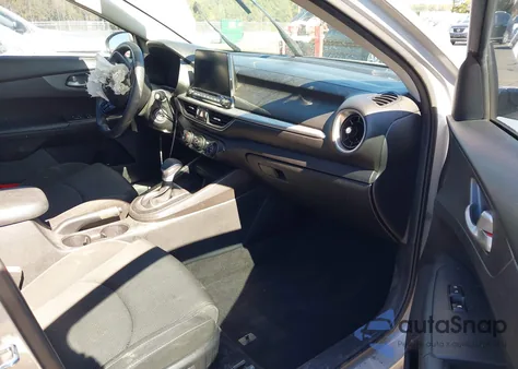 2020 Kia Forte Lxs из США, поврежденный, VIN 3KPF24AD3LE213386